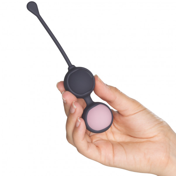 Amaysin Double Kegel Balls Set Product picture with hand 50